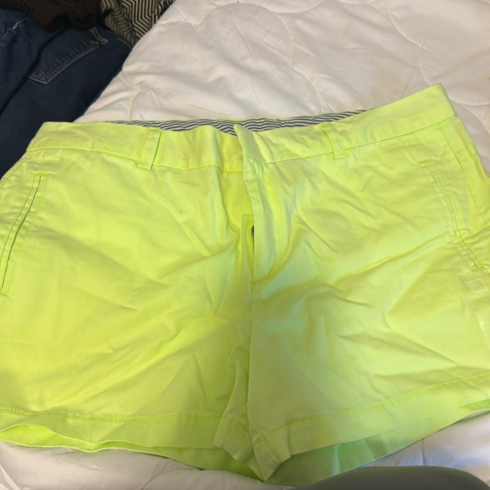 NWT Green shorts